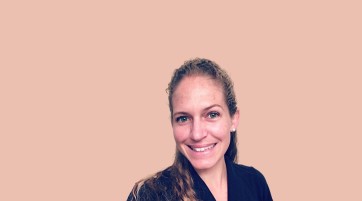 About Osteopath Dr Elizabeth Linton